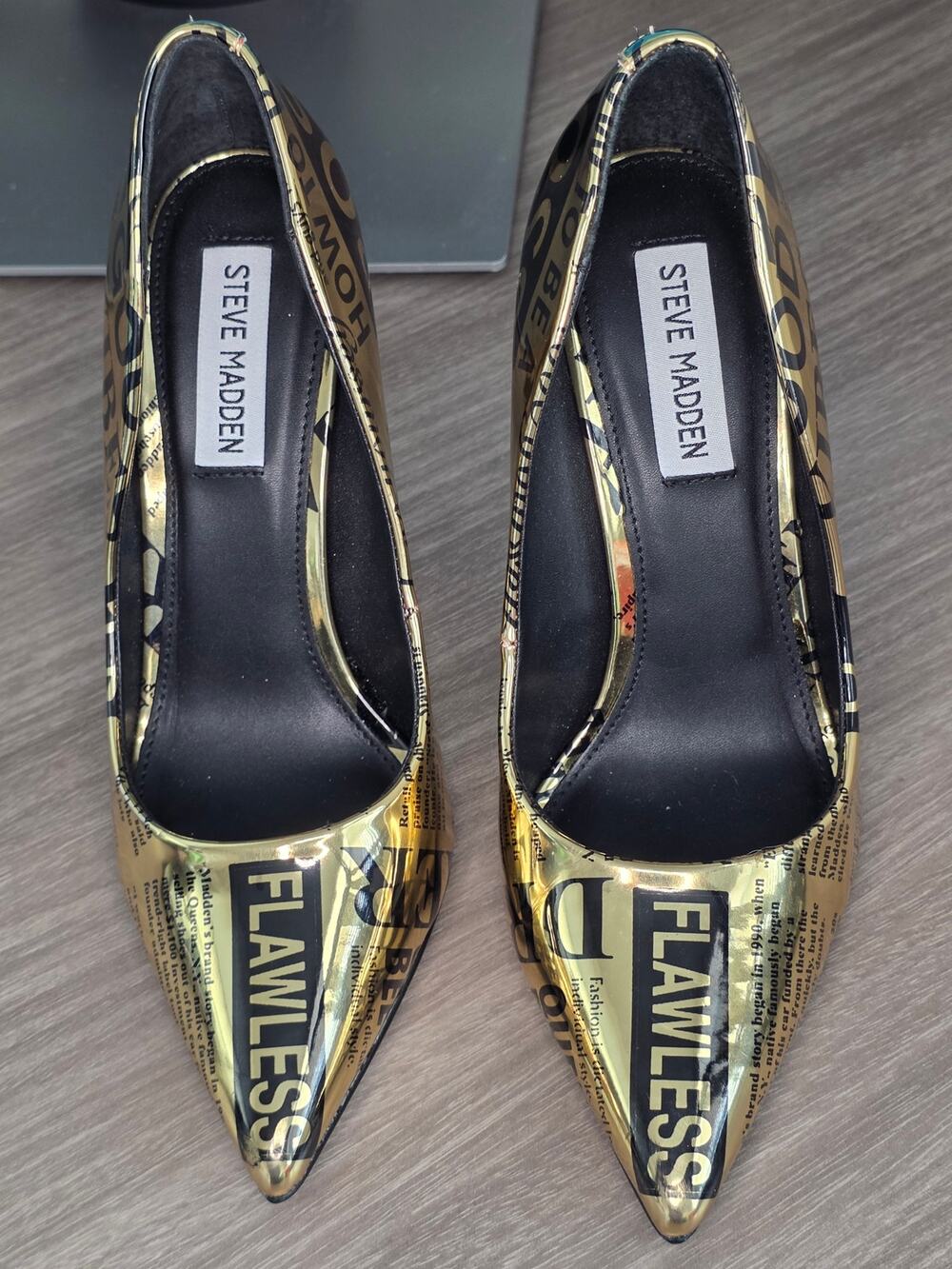 Steve Madden Metallic Gold Newspaper Pointed Toe Heels